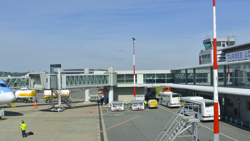 Aéroport de Tarbes-Lourdes-Pyrénées en plein essor