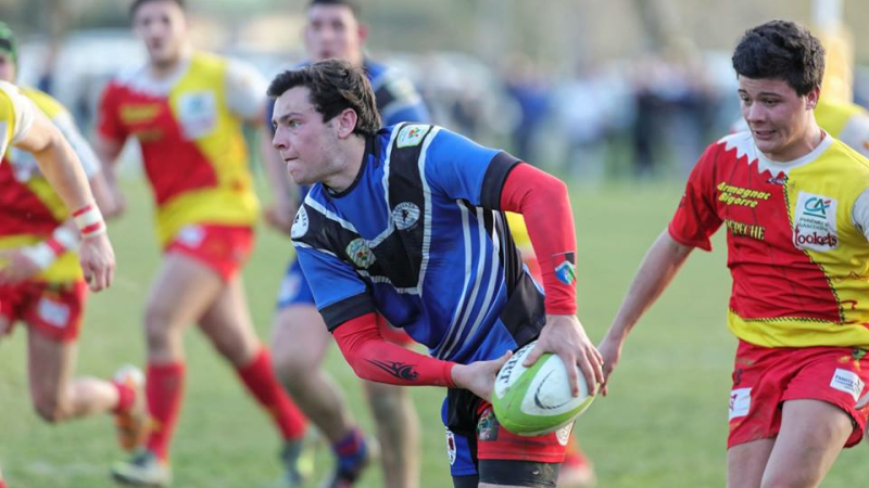 Rugby /  L'Isle-Jourdain contre LSC