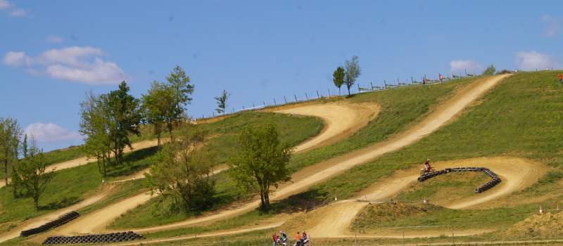 Le circuit de moto-cross de Beaumarchès "Baratte" homologué