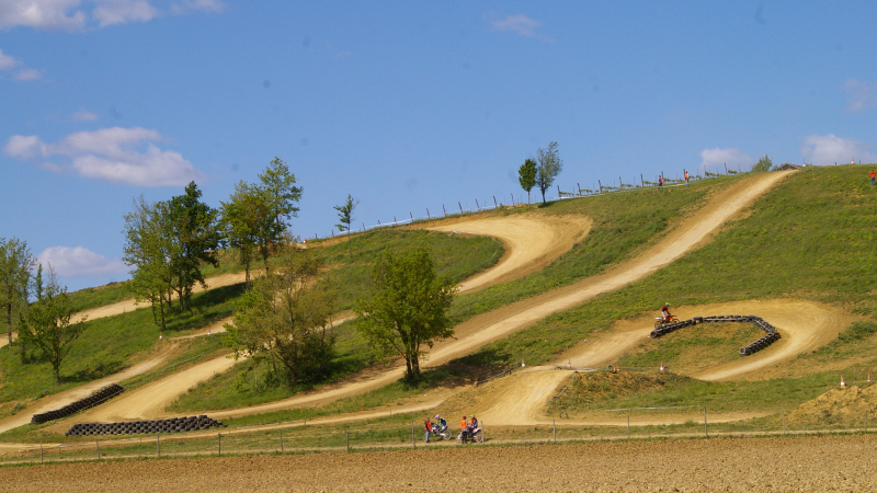 Le circuit de moto-cross de Beaumarchès "Baratte" homologué