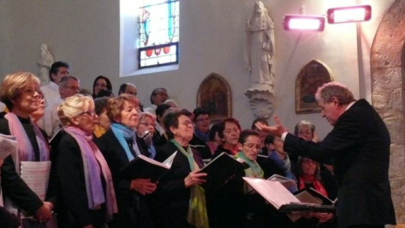 Les chorales unies pour la vue