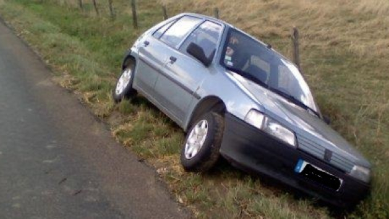 Faits divers : Deux accidents de la route et un vol