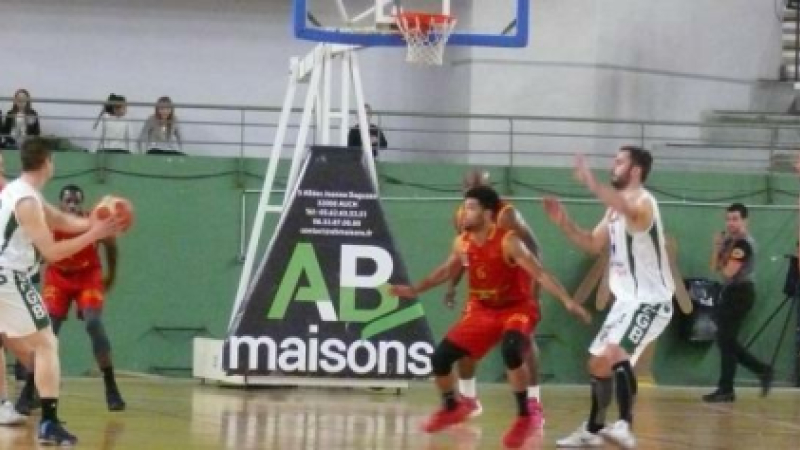 Basket-ball nationale 2 masculins : Le VCGB coiffé sur le fil