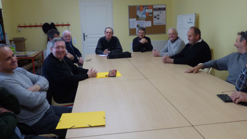 Marciac - Monseigneur Gardès à la rencontre des agriculteurs