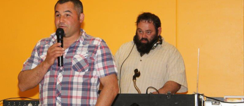 LARRESSINGLE    Les chasseurs en banquet