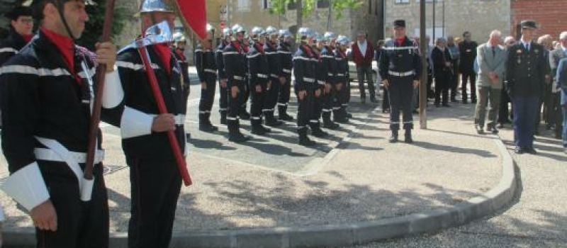 Cérémonie du 8 Mai à Vic