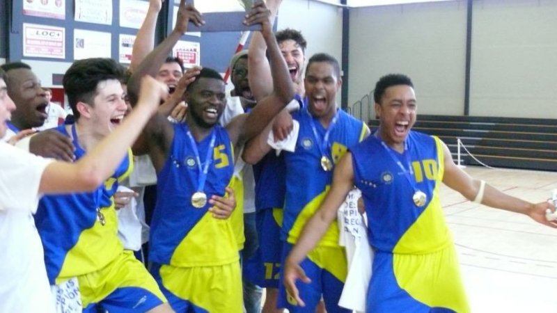 Basket-Ball : Athis Mons champion de France des U20 masculins, la médaille d'argent à CRO Lyon