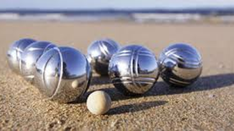 Echos de "La Boule Joyeuse" 