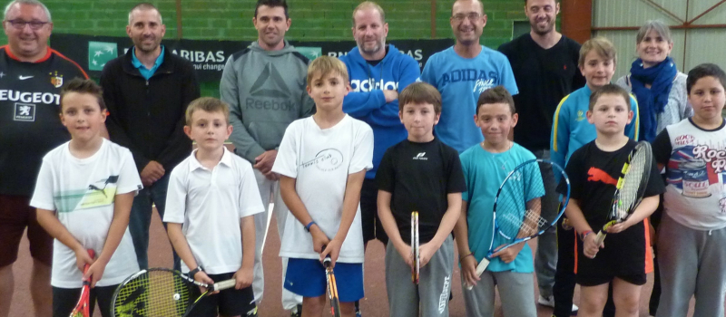 Valence-sur-Baïse- Bon comportement de nos jeunes tennismen.