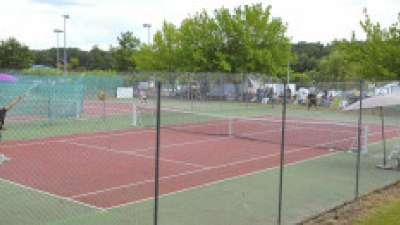 Cazaubon :  Tournoi officiel de tennis