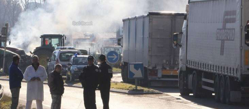 Blocage de la circulation a Auch