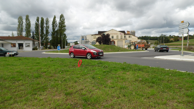 Giratoire de "Bonnet" à Lasserrade