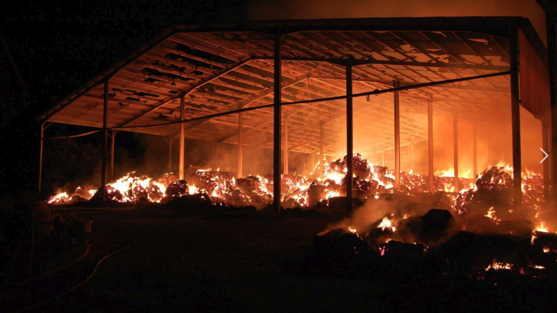 Rozès : Feu de hangars agricoles