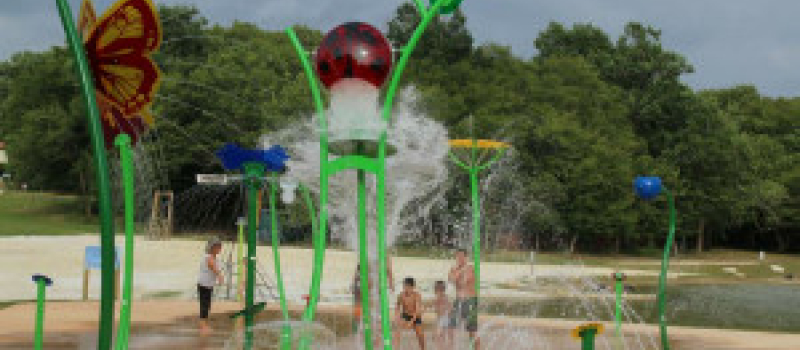 Cazaubon : Les jeux d'eau ont été inaugurés