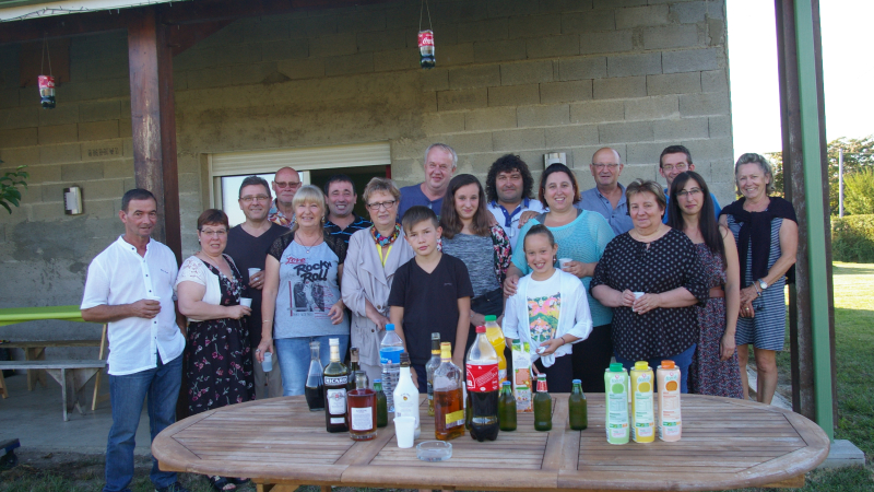 Fête des voisins quartier des "Tucos" à Tasque