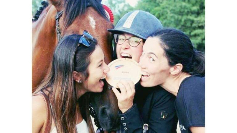 Hippisme, championnat de France : Lucile Péres sur le podium