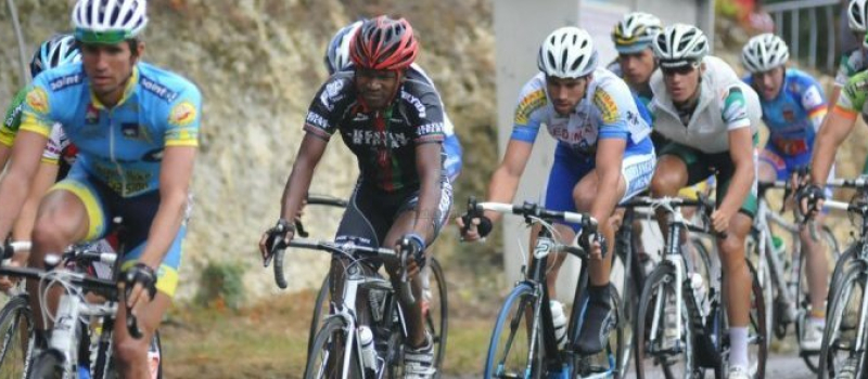Biran : Quarante coureurs face au mur