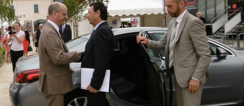 Jean-Michel Blanquer,  ministre de l'Éducation nationale en visite dans le Gers