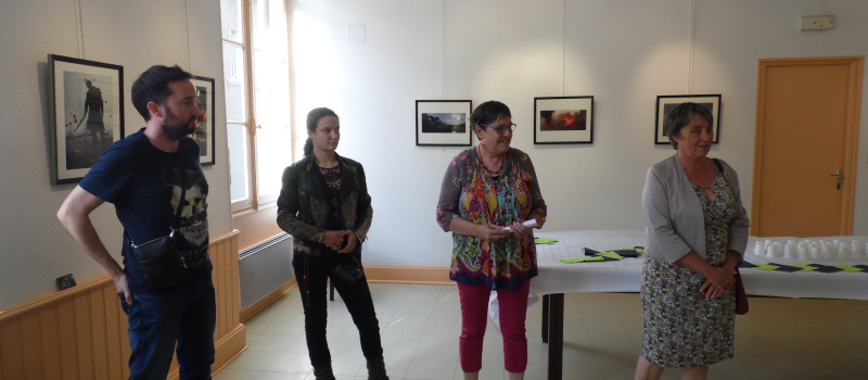 Plaisance - Exposition d'été à la mairie 