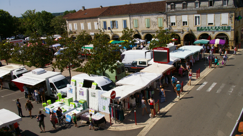 Sur le joli marché de Plaisance 