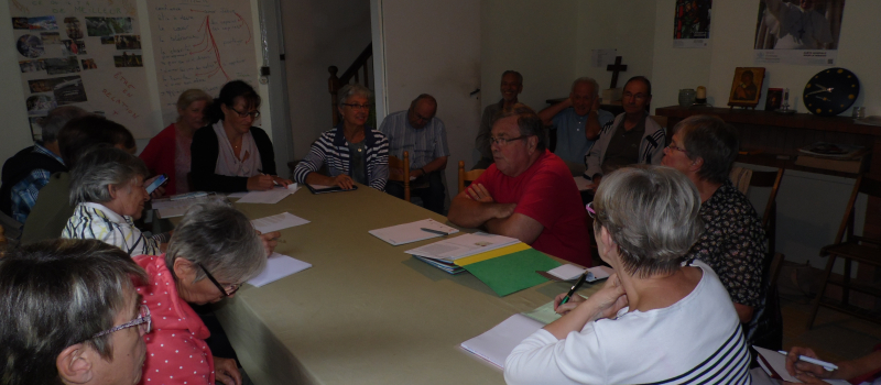 Réunion au Presbytère :