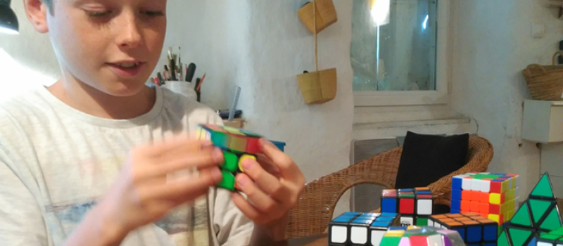 Rubik's Cub quand tu nous tiens