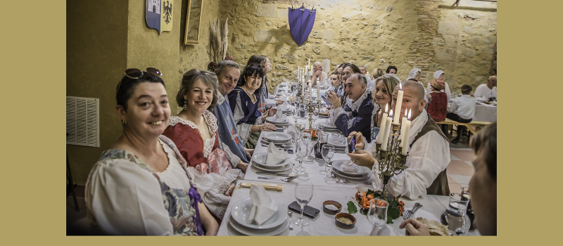 Lupiac – Un banquet somptueux en costumes pour les bénévoles