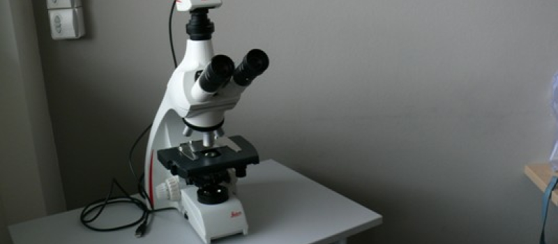Centre hospitalier d'Auch : Un don pour acheter un Microscope