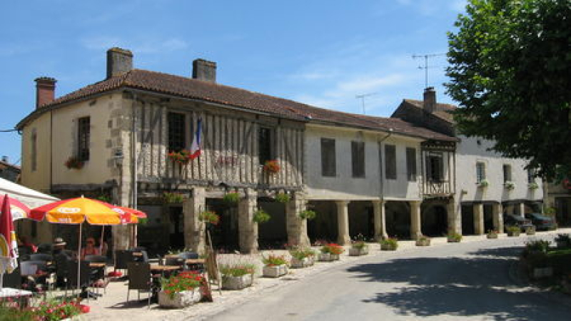 Saint-Orens-Pouy-Petit : repas d'automne façon créole