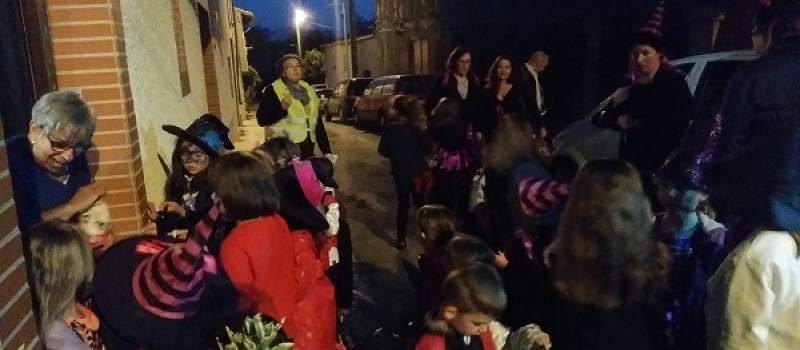 SAINT SAUVY -  c'était  Halloween le 28 octobre !!!!
