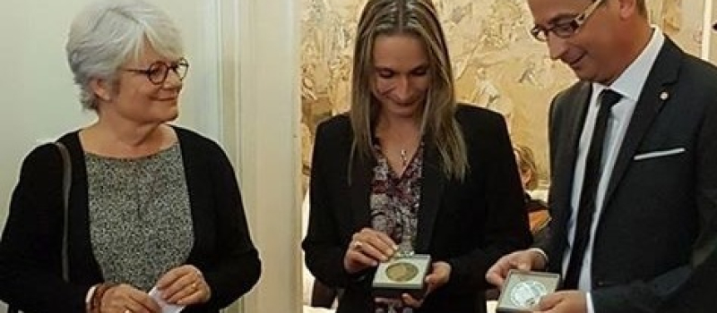HÉLÈNE ET ALAIN FÉLICITÉS.