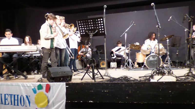 Succès du concert du collège pour le téléthon