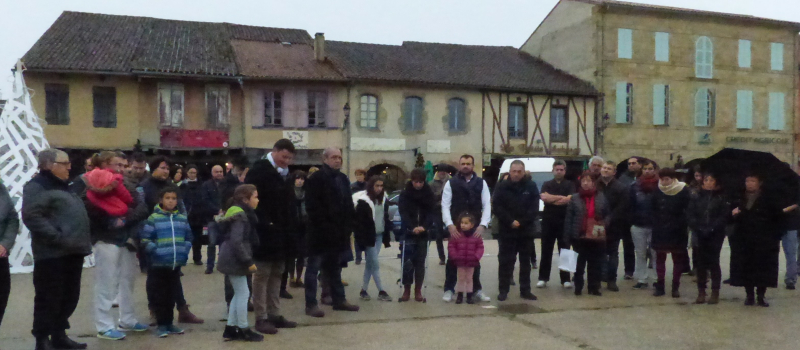 Une minute de silence pour Véronique