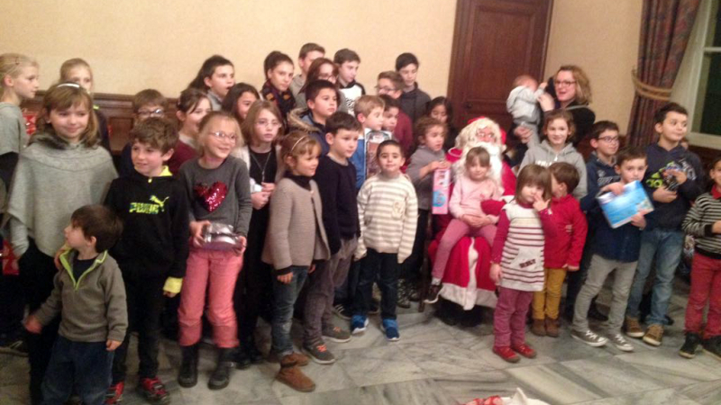 Le Père Noël s'arrête à la mairie