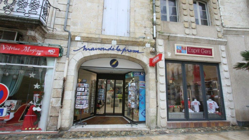 La maison de la presse en bonne place