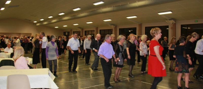 Bal du club Renaissance avec l'orchestre Hugues Lamagat