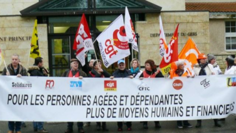 Les salaries des EHPAD ont manifesté mais aussi les aides à domicile pour personnes âgées dépendantes