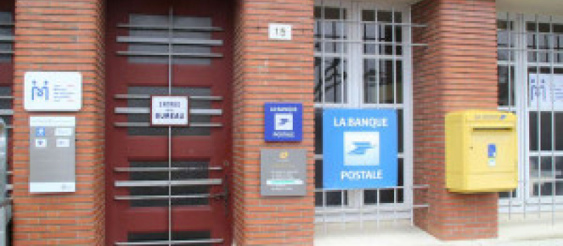 Modernisation du bureau de poste de Cazaubon