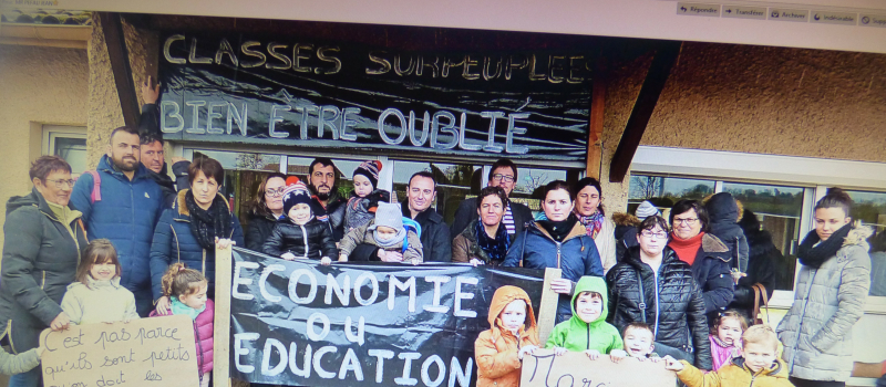 Manifestation des parents d'élèves
