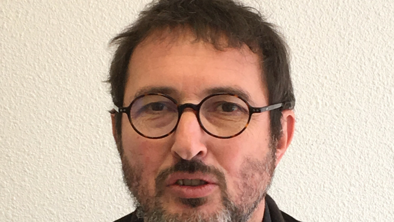 Save Politicus reçoit Pierre Lacaze 