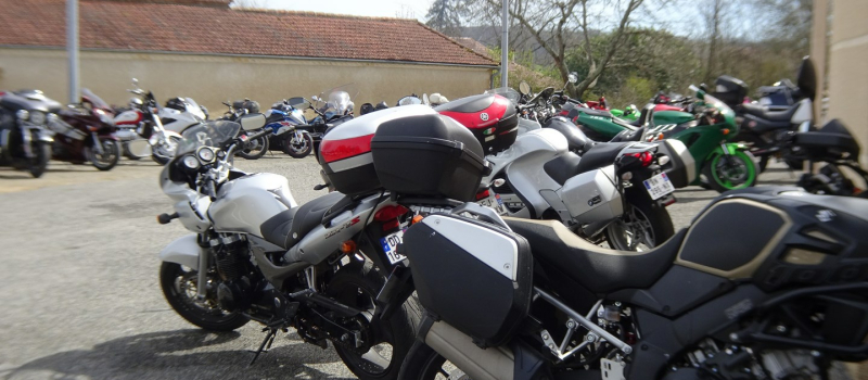 Grance concentration de motos avec les Mousquetaires de l'Astarac 