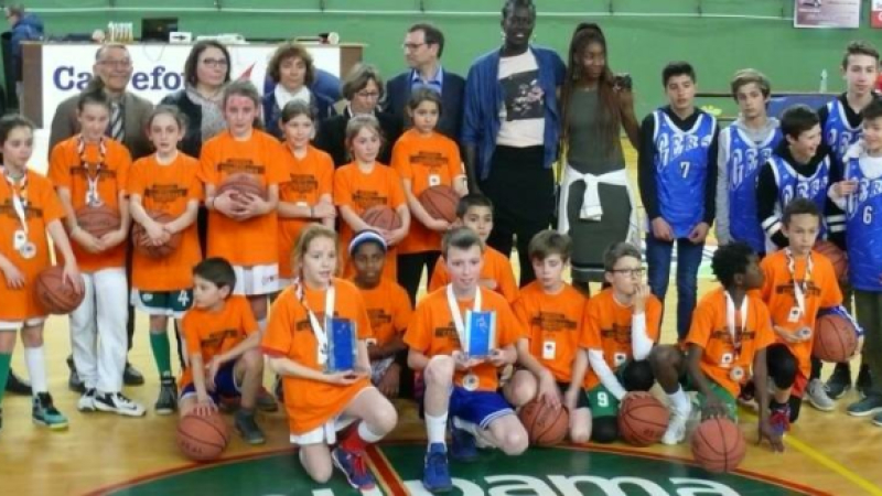 Basket ball : Léo Lataste et Marie Seyller remportent le Trophée Michel Commères 