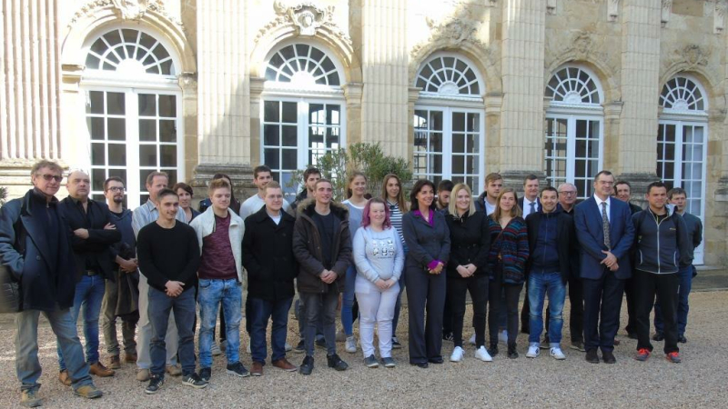 Catherine Séguin, préfète à la rencontre des jeunes SERVICE CIVIQUE