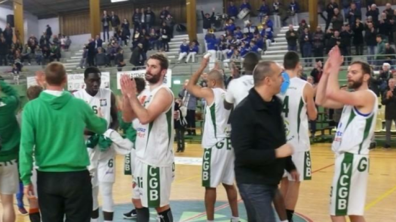 Basket-Ball : Valence-Condom se maintient en nationale 2