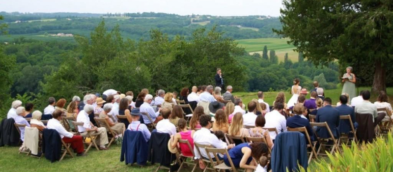 Instant magique pour célébration laïque