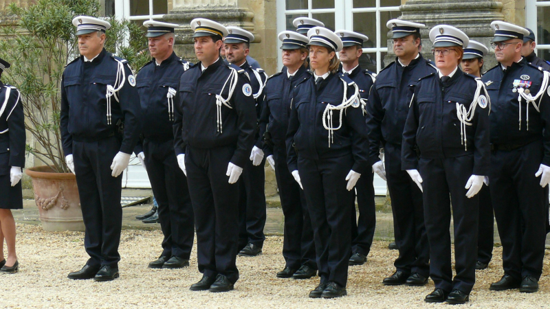 Hommage aux policiers morts pour la France