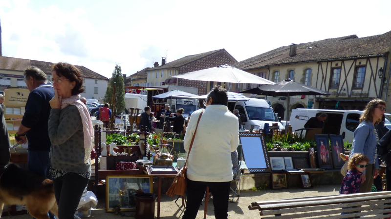 Le succès de la Foire à Tout