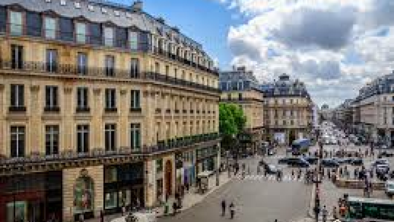 Attaque au couteau à Paris