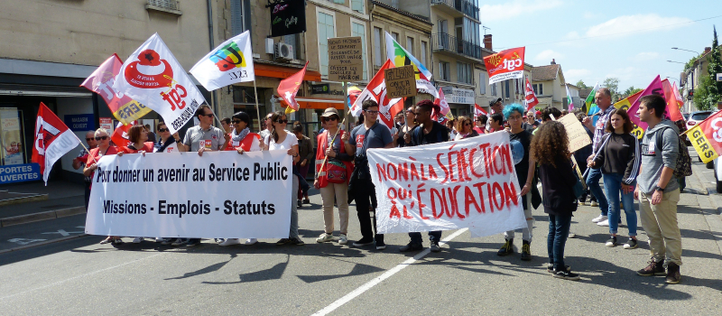 Auch : manifestation unitaire des fonctionnaires