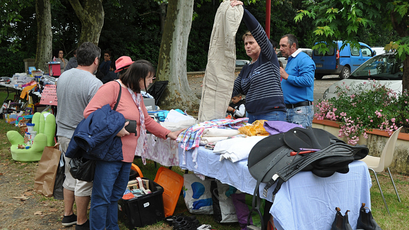 Vide-Grenier à Labarthète dimanche dernier